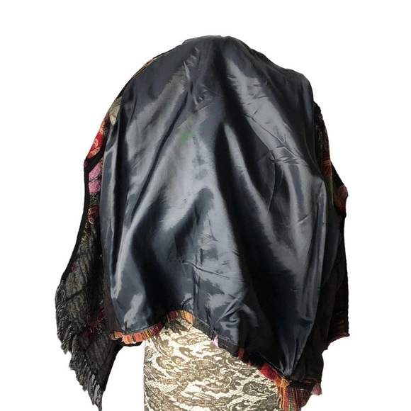 Tapestry Embroidered Floral Jacket Medium - Picture 11 of 11